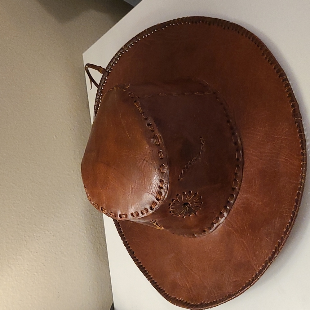 Handmade, gunuine leather, cowboy hat